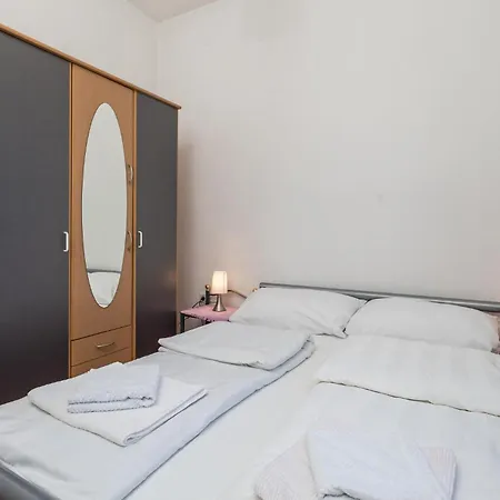 2 Bedroom Beautiful In