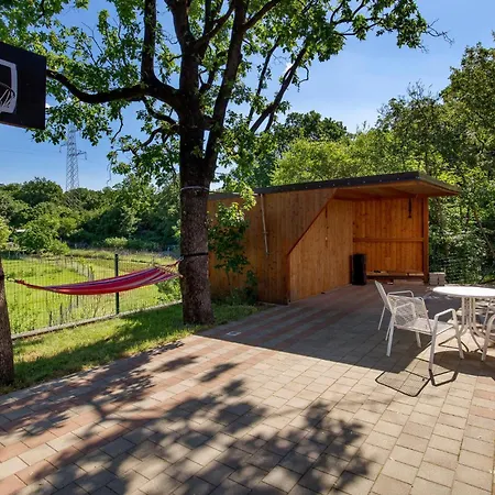 2 Bedroom Beautiful In Lägenhet