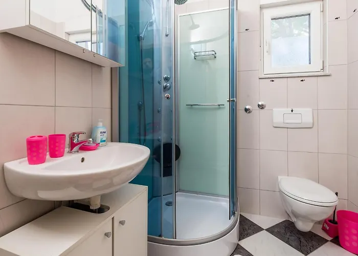2 Bedroom Cozy In Apartament Kastav