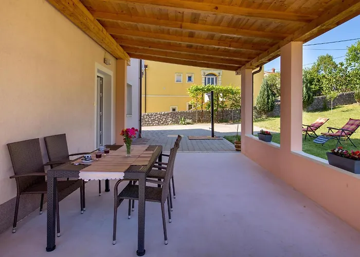 Apartament 2 Bedroom Cozy In