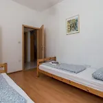 2 Bedroom Beautiful In Apartament *