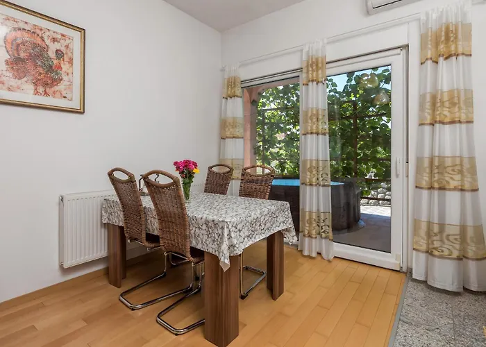 Lejlighed 2 Bedroom Cozy In *